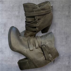Not Rated Manto Ankle Boots Size 7